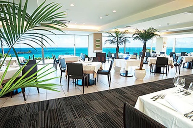 ホテル浜比嘉島リゾート　ブログ　レストラン