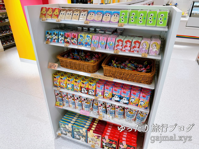 トイストーリーホテル コンビニ